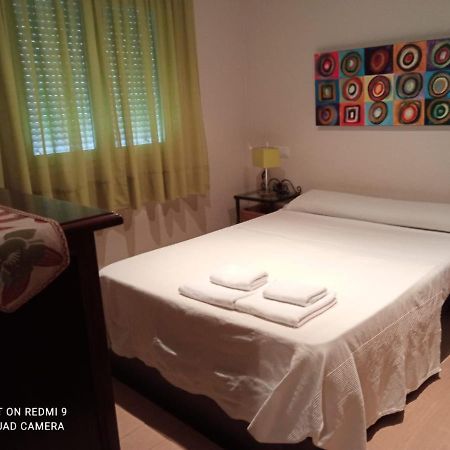 Apartamento Bien Situado Con Parking Apartment Seville Exterior photo